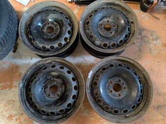 Plecháče 15" Alfa Romeo