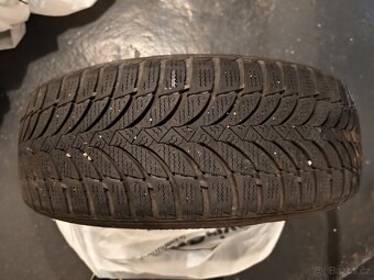 Zimní pneu 205/60 R16 Nexen Winguard – sada 4 ks