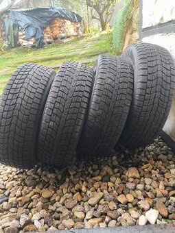 Dunlop Grandtrek 215/70/16 - 1