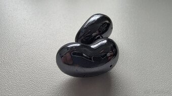 Designová sluchátka Samsung Galaxy Buds Live
