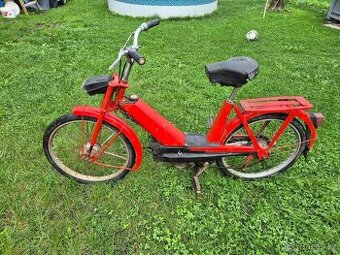 Babetta 228, 1. neodpružená BABETA, 19" kola, červená