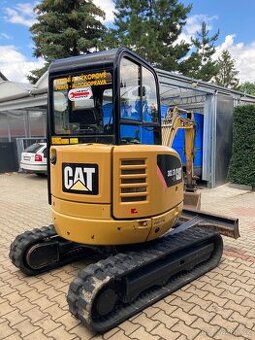 Mini bagr Caterpillar CAT 302.7D