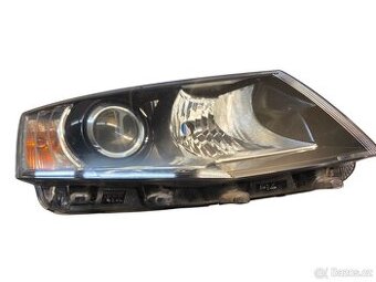 Přední XENON Octavia III pravé  5E1941016A
