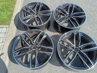 Al sada 21" al disky ORIGINAL AUDI RS 6, r.v. 2017