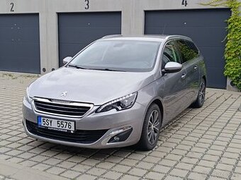Peugeot 308 SW T9 ALLURE, keyless, nízké km, bez AdBlue