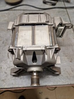 Funkční motor 9000488142