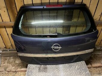 Opel Astra H combi- dveře