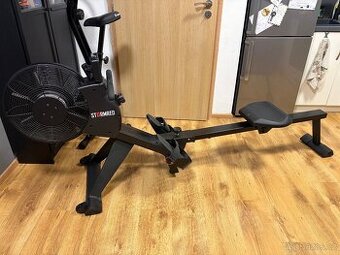 Veslovací trenažér