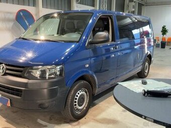 VW T5 Kombi 2.0 TDI Long,9.Míst,Tažné,2013,Serviska,Klima.