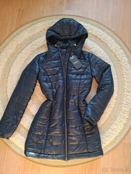 Modrá bunda Pepe Jeans