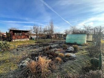 Prodej zahrady s chatkou, elektřina, voda, 319m2, Pardubice-