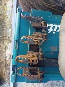 Stupačky Yamaha DT 125 R