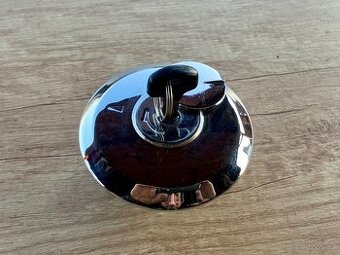 HONDA CBX 550 F orgi. víčko nádrže