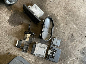 Škoda Octavia III díly z vozu