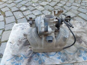 Difuzor se vstřikovací rampou z Felicie 1.3