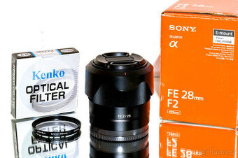 Sony FE 28mm F2 + UV Kenko TOP STAV
