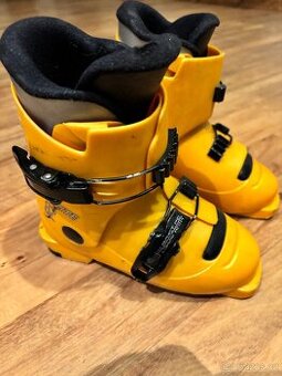 Dětské lyžařské boty 240mm