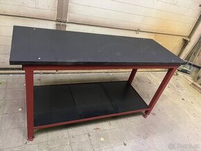Dílenský ponk/stůl o rozměru 1500x620