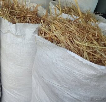 Sláma v pytlích - Podestýlka