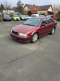 Škoda Octavia 1.6 74kW benzín