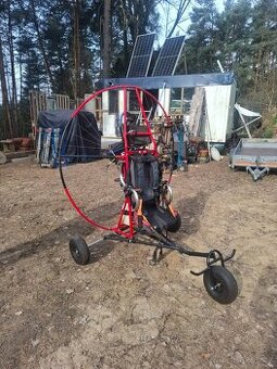 Tříkolka  Motorový paragliding Polini 303