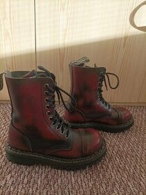 10 dírkové boty CAMPILOT Red Black