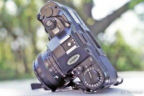 35mm kinofilm Canon A1 + Canon 50/1.8 nFD + příslušenství