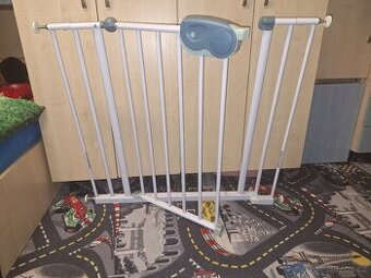 Zábrana na schody Safety 1st