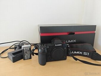 Lumix S1, V-Log, závěrka 15000, 2x baterie
