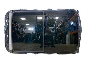 Panoramatické střešní okno 5G9877049 VW Golf 7 kombi 2015