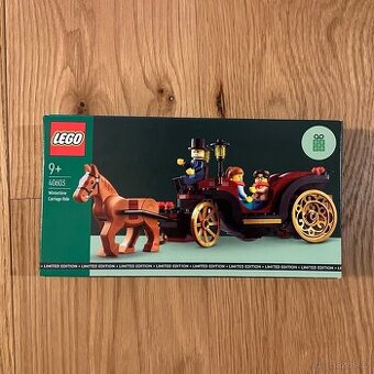 LEGO 10344 Zimní projížďka kočárem
