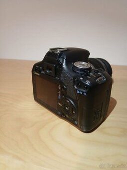 Canon EOS 500D + EF-S 18-55mm f/3,5 - 5,6