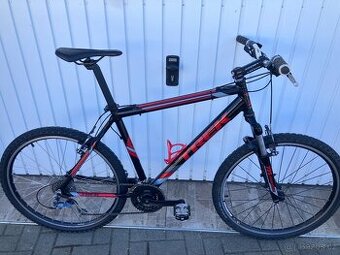 TREK 26