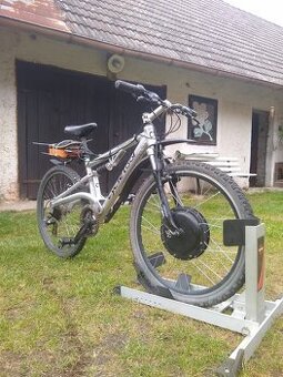 Horské elektrokolo, velikost pro výrostka,kola 26palců