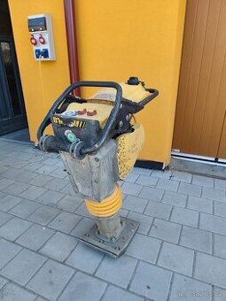 vibrační pěch Bomag BT 65