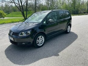 VW TOURAN 1.6 TDI Koupeno v ČR Nová stk