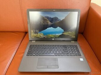 Notebook HP 250 G6, 15,6", i3-7020U, 8GB RAM, 256GB SSD