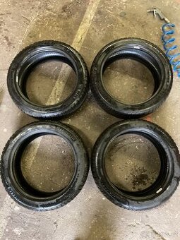 Zimní pneu Michelin Alpin 6 225/45 R17