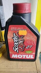 2-taktni oleje Motul, Total, Agip do skutru, moto - 1