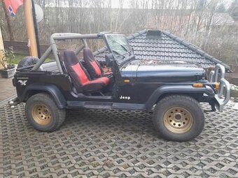 Jeep wrangler 2,5 benzín
