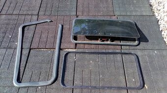 Střešní okno auto