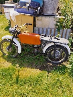 Jawa 23 mustang torzo