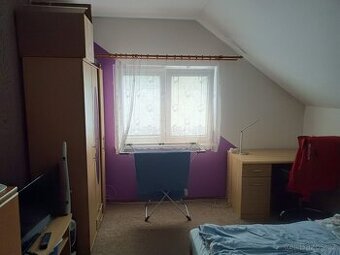 Pronajmu samostatný pokoj v RD Královice