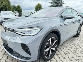 Volkswagen ID.4 GTX 4motion 220kw,kamera,matrix,tažné,20"al