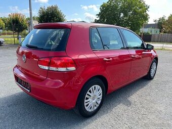 VW GOLF 1. 4 MPI SERVISNÍ KNIHA