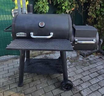 Udírna Broil King Regal Charcoal Offset 500