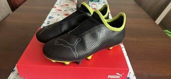 beztkaničkové kopačky Puma vel. 32