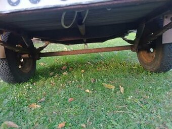 Prodám přívěsný vozík za auto samovyroba.