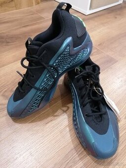 Nové pánské tenisky Adidas