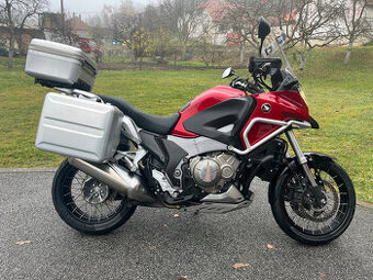 Honda VFR1200X Crosstourer (MOŽNO I PROTIÚČET)